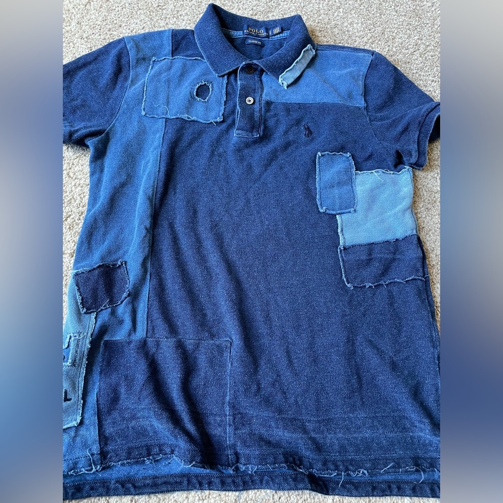 Blue Jean patch Ralph Lauren Polo shirt with cute details.